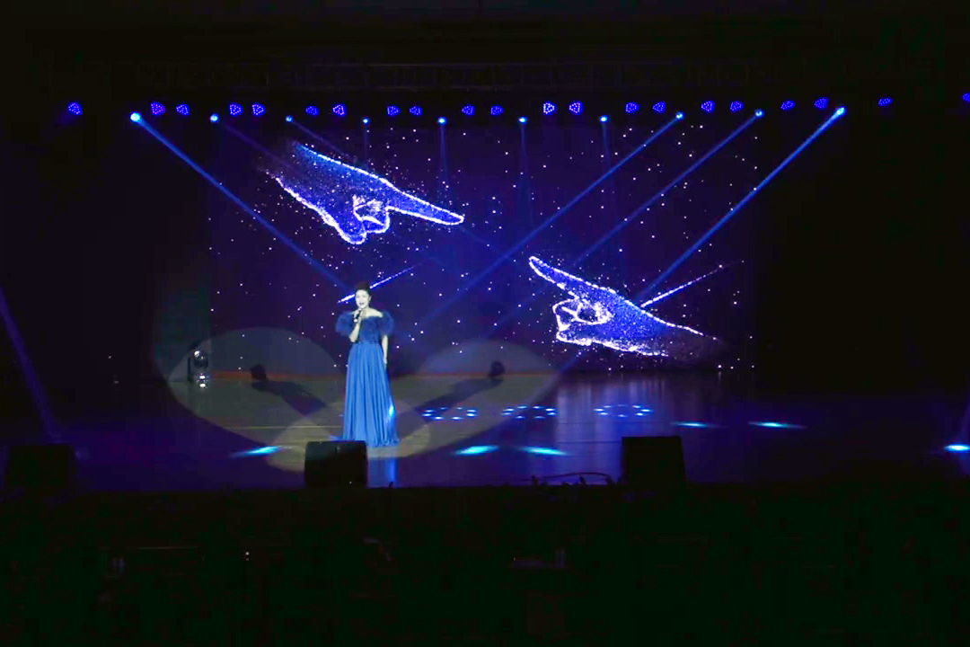 <a href='//www.newe.tv' target='_balnk'>长沙</a>英才艺术学校2018年艺术节开幕式<a href='//www.newe.tv' target='_balnk'>直播</a>