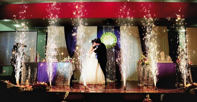 <a href='//www.newe.tv' target='_balnk'>长沙</a>婚礼<a href='//www.newe.tv' target='_balnk'>直播</a>